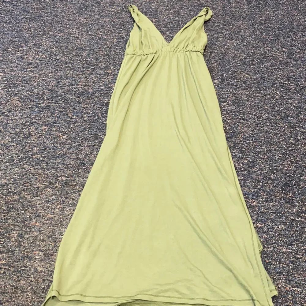 Poof Long Empire waist dress sz. L